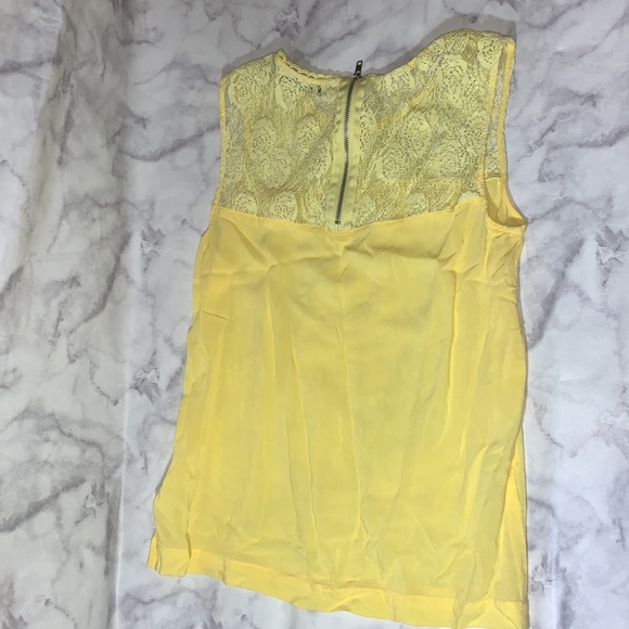 Chloe K Shirt - Picture 2 of 3